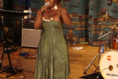Rhonda Thomas