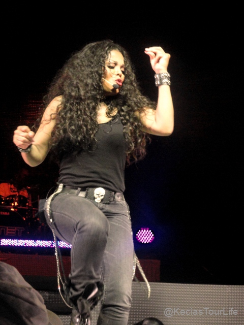 Aug-11-2011-Janet-Number-Ones-Tour-108