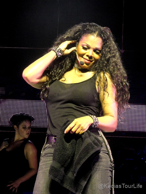 Aug-11-2011-Janet-Number-Ones-Tour-117