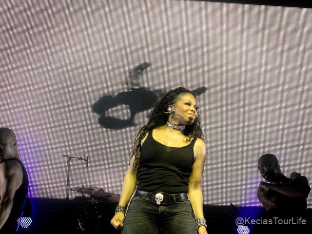 Aug-11-2011-Janet-Number-Ones-Tour-140