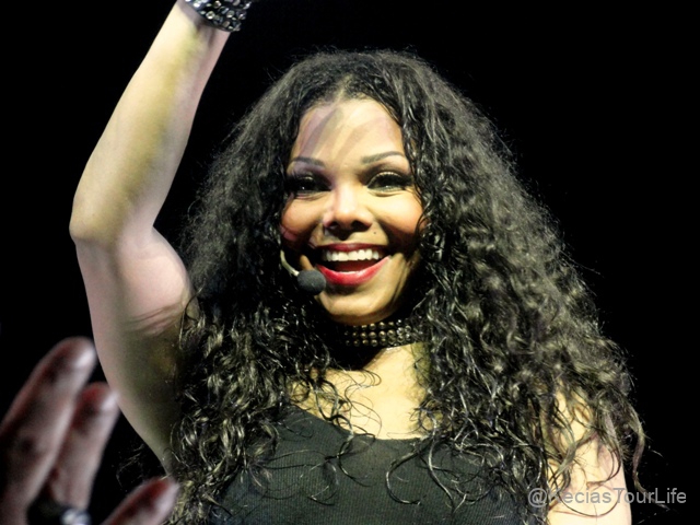 Aug-11-2011-Janet-Number-Ones-Tour-176