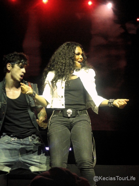 Aug-11-2011-Janet-Number-Ones-Tour-37