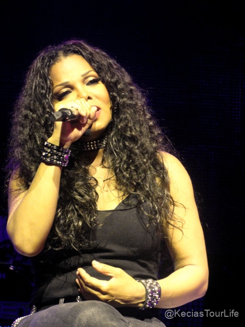 Aug-11-2011-Janet-Number-Ones-Tour-52