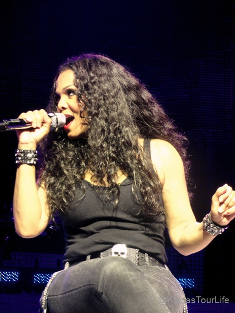 Aug-11-2011-Janet-Number-Ones-Tour-53