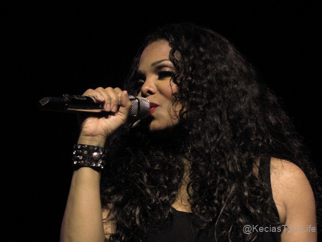 Aug-11-2011-Janet-Number-Ones-Tour-61