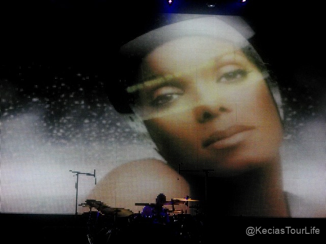Aug-11-2011-Janet-Number-Ones-Tour-87