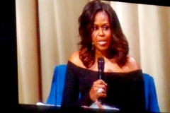Dec-11-2018-Michelle-Obama-Book-Tour-10