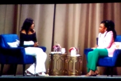 Dec-11-2018-Michelle-Obama-Book-Tour-15