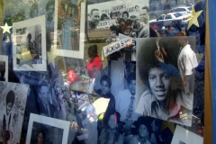 Jun-29-2009-MJ-Fan-Memorial-at-Hitsville-19