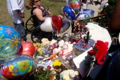 Jun-29-2009-MJ-Fan-Memorial-at-Hitsville-20